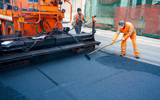 Professional Driveway Paving  in Fostoria, OH