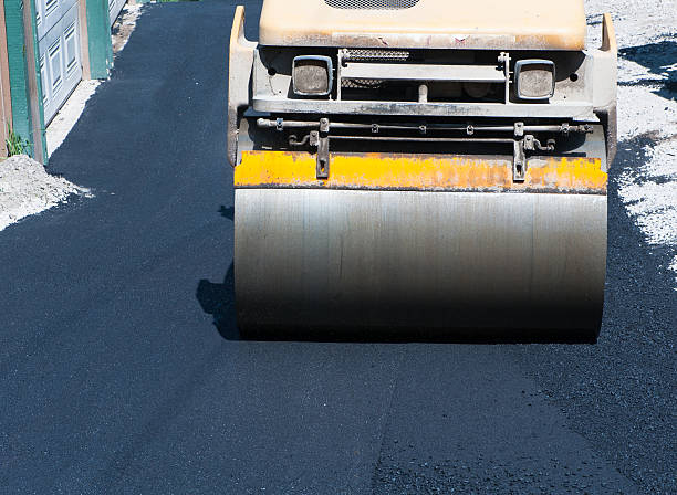 Best Driveway Crack Filling  in Fostoria, OH